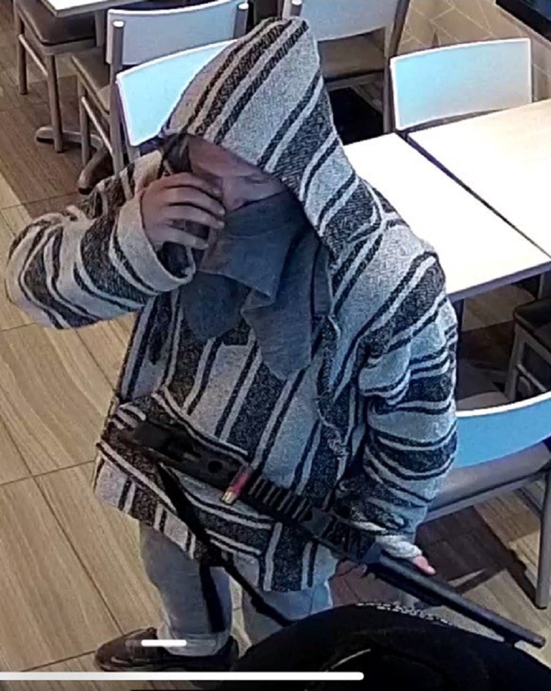 Man with shotgun robs Charlie Lake General Store, Subway